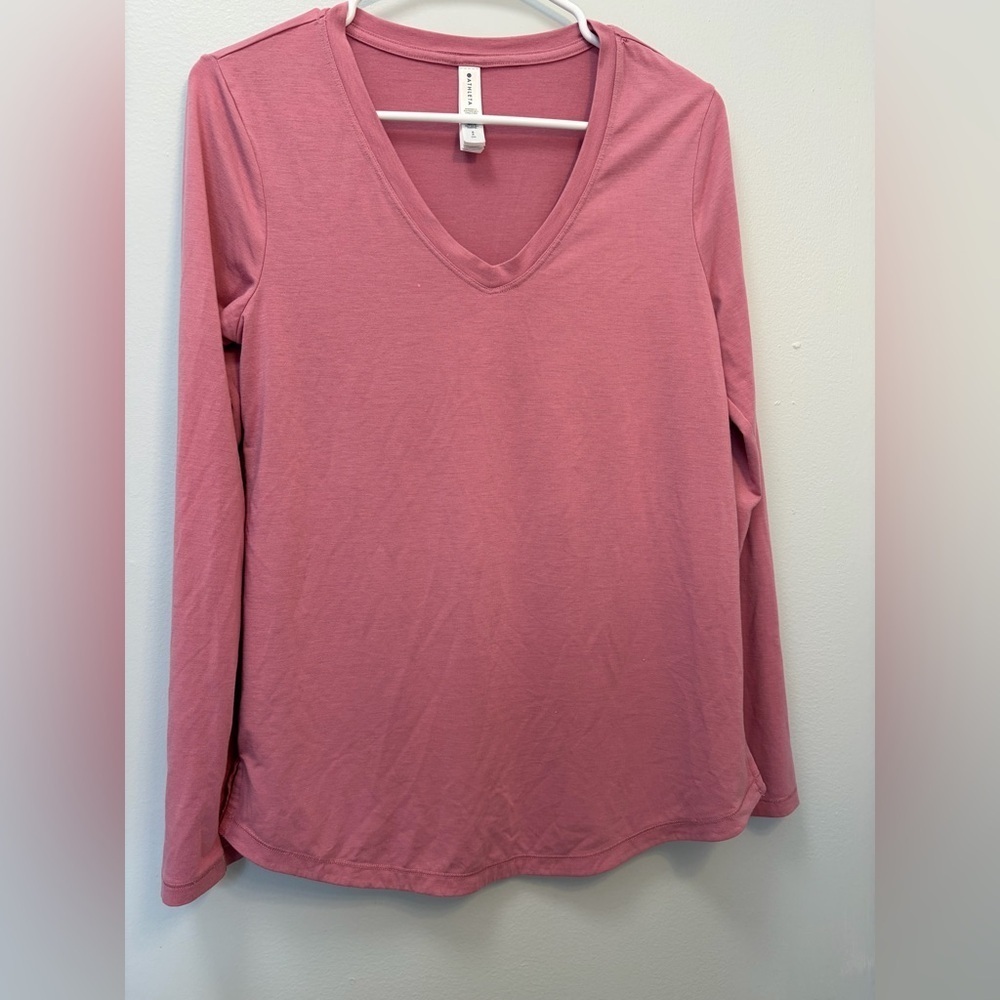 Athleta Dusty Rose V-Neck Long Sleeve Top